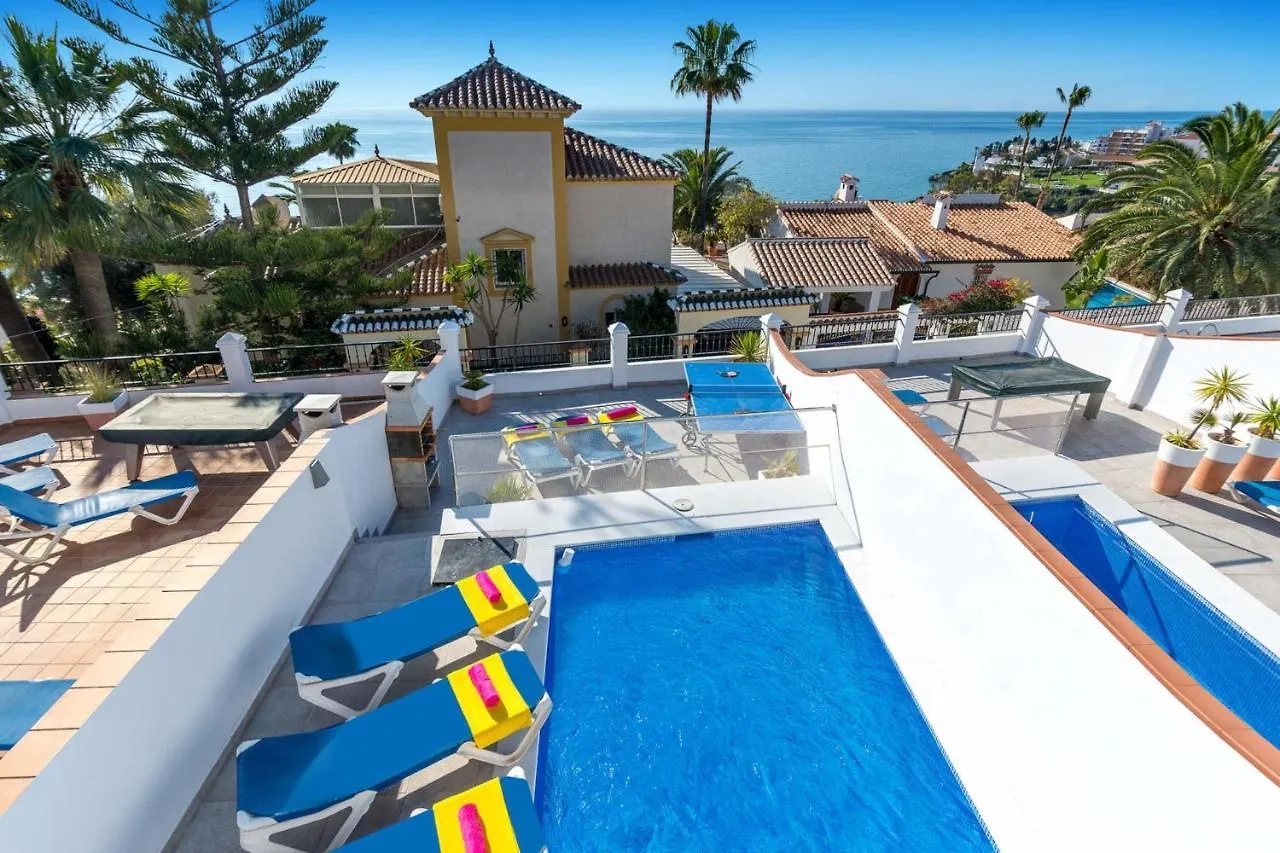 Nerja Paradise Rentals - Villa Azalea